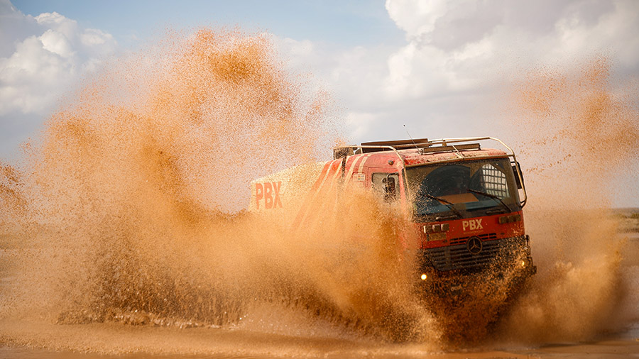 Premios Letra - 2017 - PBX Dakar Team - Beusual